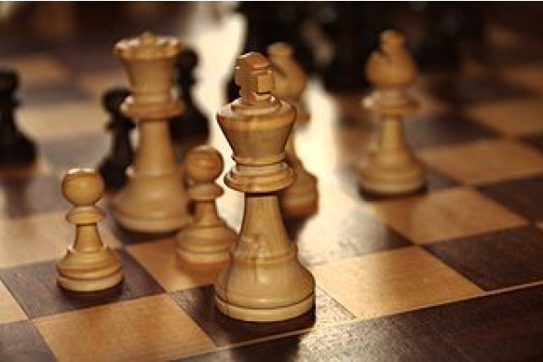 https://commons.wikimedia.org/wiki/File:Chess-king.JPG